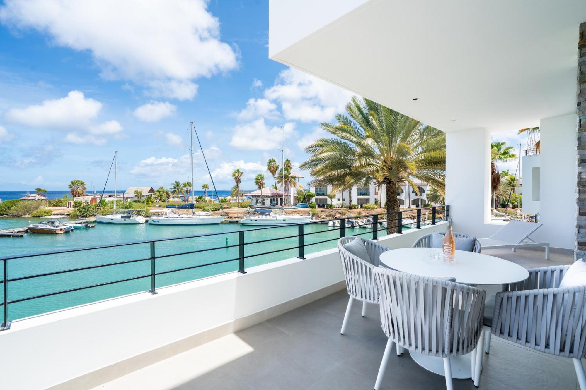 Van Der Valk Plaza Beach & Dive Resort Bonaire Кралендейк Екстер'єр фото