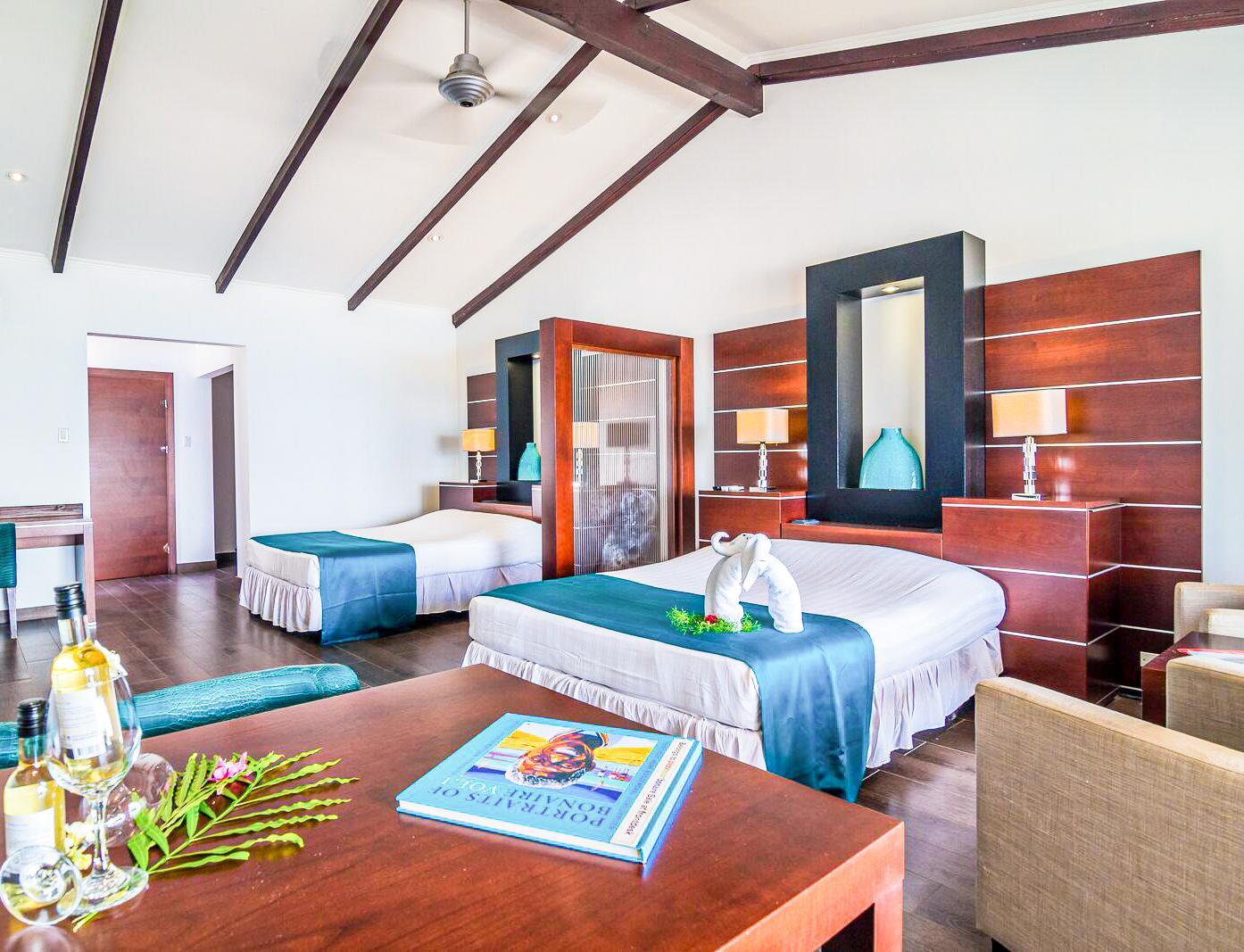 Van Der Valk Plaza Beach & Dive Resort Bonaire Кралендейк Екстер'єр фото